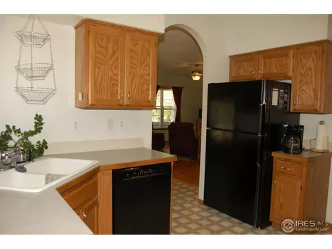 110 E Iowa Ave, Berthoud, CO 80513 photo 8