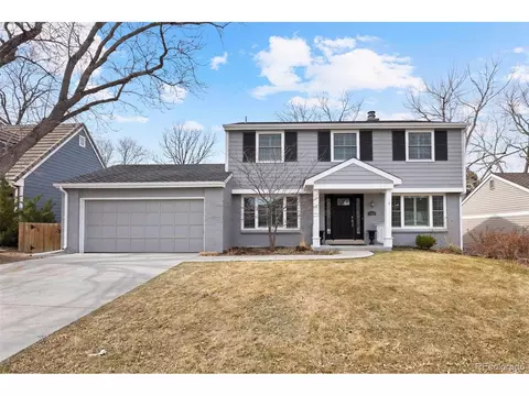 6869 S Niagara Ct, Centennial, CO 80112