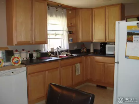 4202 Denver St, Evans, CO 80620 photo 6
