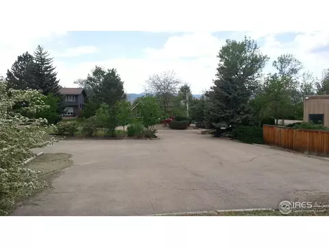 5358 Sun Dial Pl, Boulder, CO 80301 photo 2