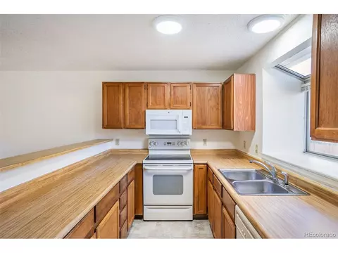 4130 E 94th Ave #E, Thornton, CO 80229 photo 9
