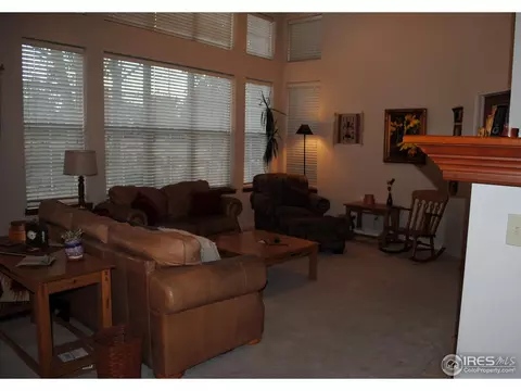 2512 Eagleview Cir, Longmont, CO 80504 photo 4