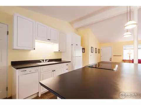 745 S 42nd St, Boulder, CO 80305 photo 4