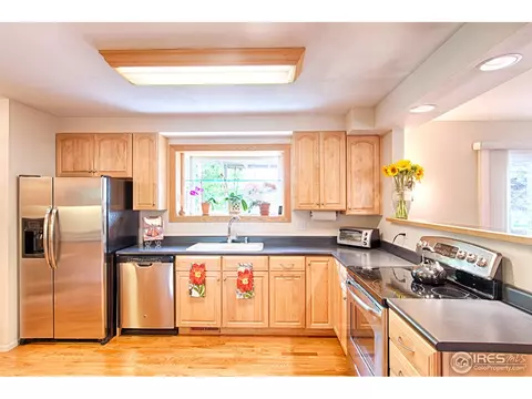 3795 Darley Ave, Boulder, CO 80305 photo 3