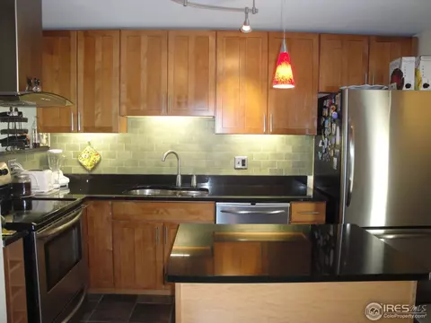 4298 Greenbriar Blvd, Boulder, CO 80305 photo 2