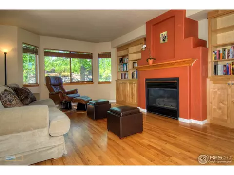 366 Rendezvous Dr, Lafayette, CO 80026 photo 2