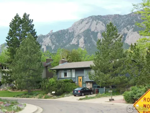 1431 Kendall Dr, Boulder, CO 80305 photo 3