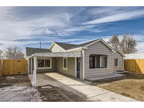 2043 Elmira St, Aurora, CO 80010