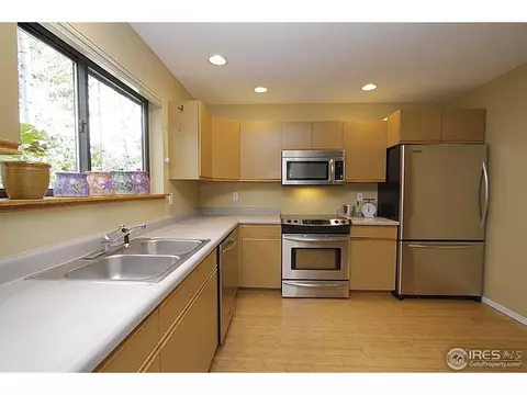 78 Huron Ct, Boulder, CO 80303 photo 9