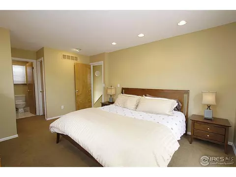 78 Huron Ct, Boulder, CO 80303 photo 12