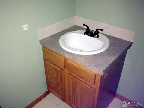 660 E 3rd St, Eaton, CO 80615 photo 9