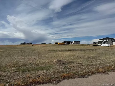 7330 Woodchest St, Strasburg, CO 80136