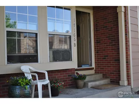 17166 E Chenango Ave #B, Aurora, CO 80015 photo 2