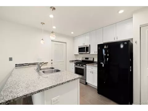 20797 E Coolidge Pl, Aurora, CO 80011 photo 9