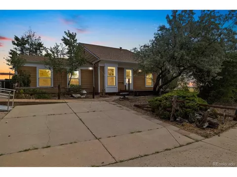 20797 E Coolidge Pl, Aurora, CO 80011 photo 3
