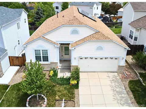 5652 S Sicily Cir, Aurora, CO 80015