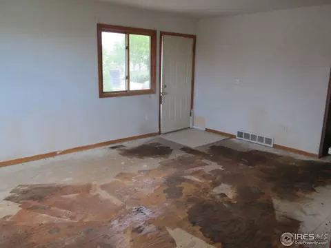 618 S 9th St, Berthoud, CO 80513 photo 11