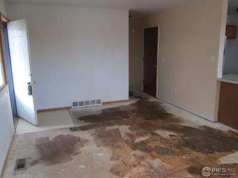 618 S 9th St, Berthoud, CO 80513 photo 8