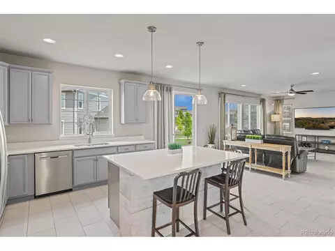 7380 S Shady Grove Way, Aurora, CO 80016