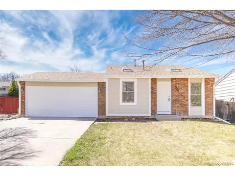 1447 S Bahama St, Aurora, CO 80017