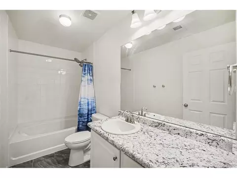 Bath - 18754 Robins Dr, Denver, CO 80249 photo 2 of 3