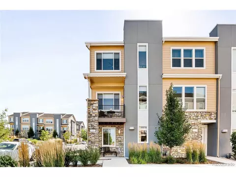 6721 S Tempe Ct, Aurora, CO 80016