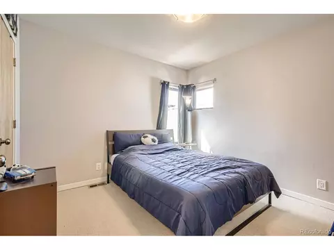 826 25th St, Denver, CO 80205 photo 17