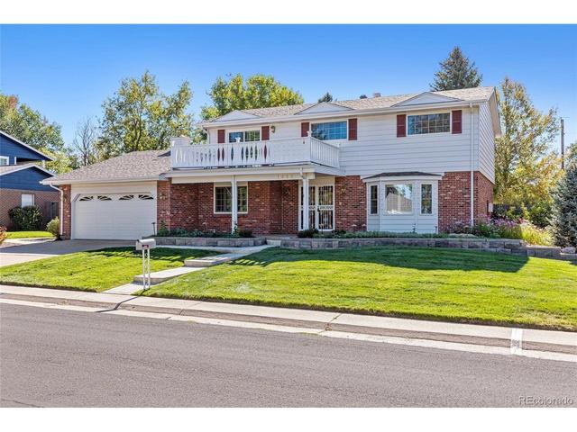 1444 Easter Cir, Centennial, CO 80122