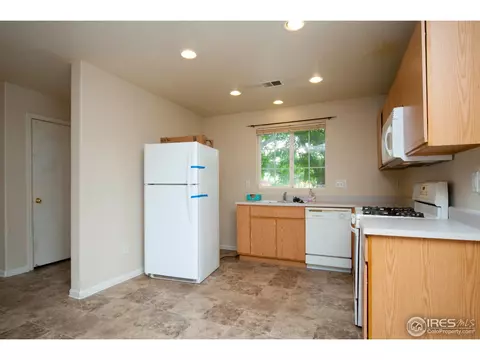 4924 E 101st Ct, Thornton, CO 80229 photo 6