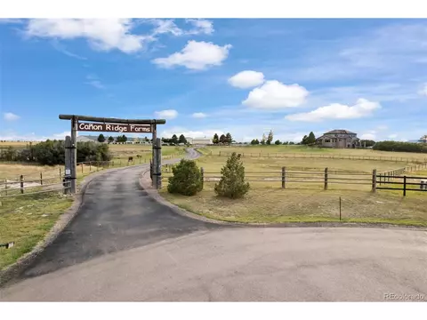 2940 Canon Ridge Rd, Castle Rock, CO 80104
