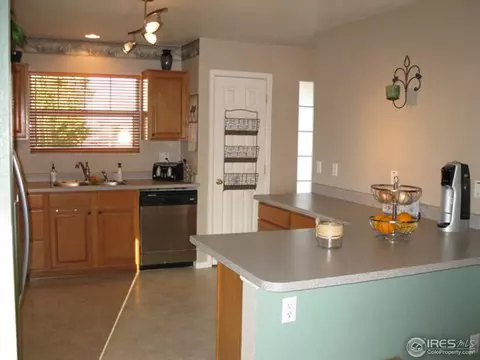 7485 Hickory Cir, Frederick, CO 80504 photo 5
