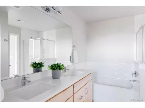 9975 E 59th Ave, Denver, CO 80238 photo 19