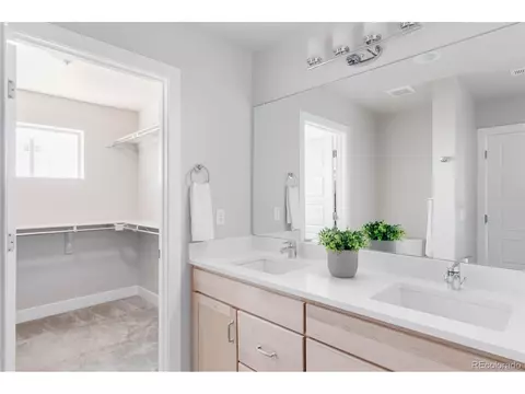 9975 E 59th Ave, Denver, CO 80238 photo 21