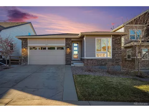 9055 Swan River St, Littleton, CO 80125
