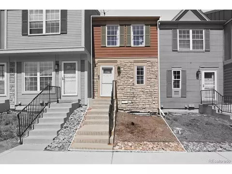 8290 S Fillmore Cir, Centennial, CO 80122