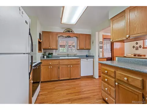 5127 Johnson St, Arvada, CO 80002 photo 4
