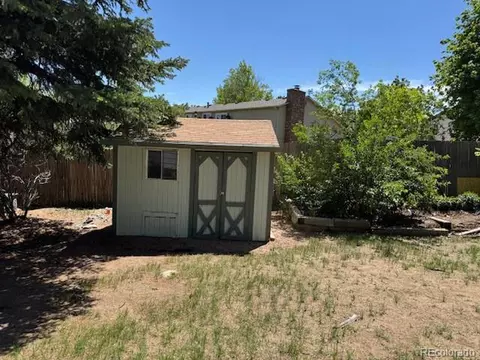 Exterior - 16180 E Flora Pl, Aurora, CO 80013 photo 6 of 8