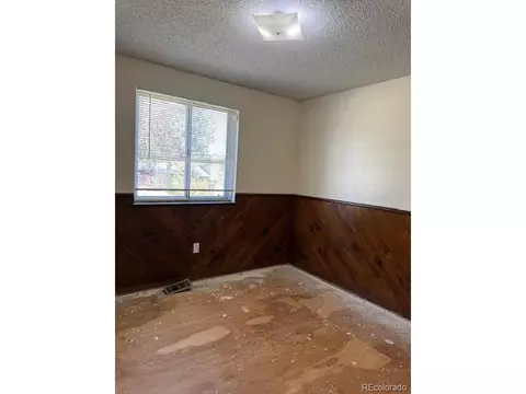 Bedroom - 16180 E Flora Pl, Aurora, CO 80013 photo 2 of 3