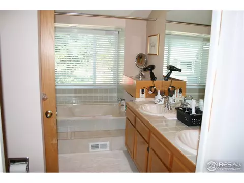 2441 Bluff St, Boulder, CO 80304 photo 11