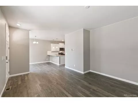 28367 E 8th Ave, Watkins, CO 80137 photo 4