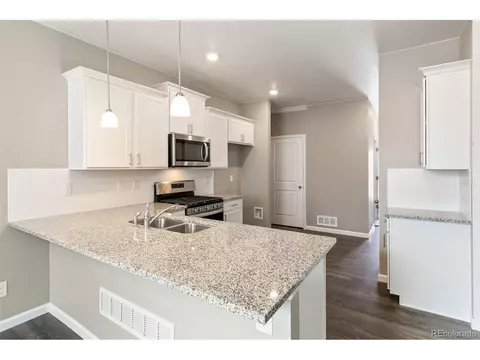 28367 E 8th Ave, Watkins, CO 80137 photo 8
