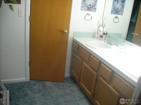 155 48th Ave Ct, Greeley, CO 80634 photo 9
