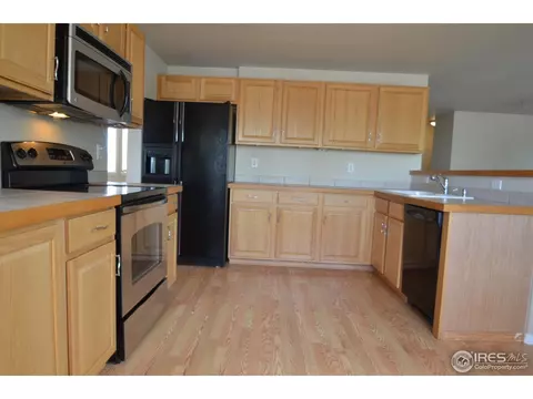 5491 Bobcat St, Frederick, CO 80504 photo 4