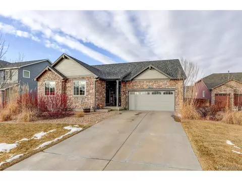 7613 E 121st Dr, Thornton, CO 80602 photo 2