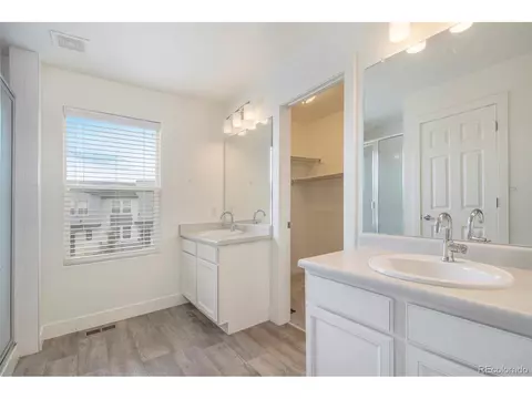 16057 E Warner Dr, Denver, CO 80239 photo 10