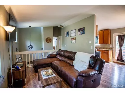 19082 E Mansfield Dr, Aurora, CO 80013 photo 3