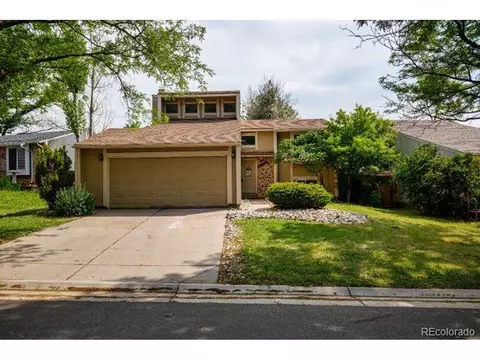 19082 E Mansfield Dr, Aurora, CO 80013 photo 1
