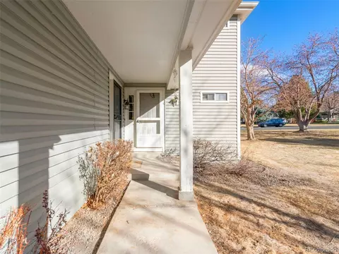 12652 E Warren Dr #C, Aurora, CO 80014 photo 2