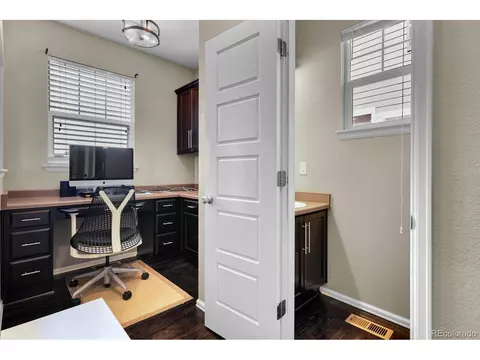 25586 E 4th Pl, Aurora, CO 80018 photo 24