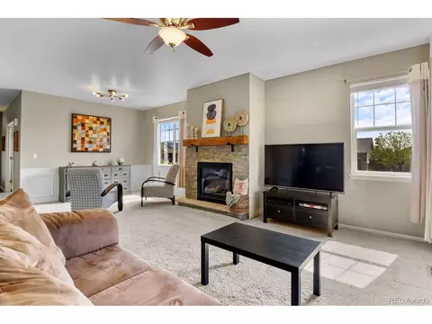 25586 E 4th Pl, Aurora, CO 80018 photo 5